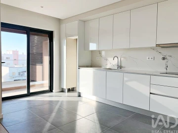 Apartamento T2 para Venda em Montenegro