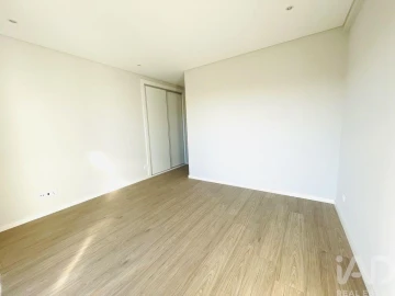 Apartamento T2 para Venda em Montenegro