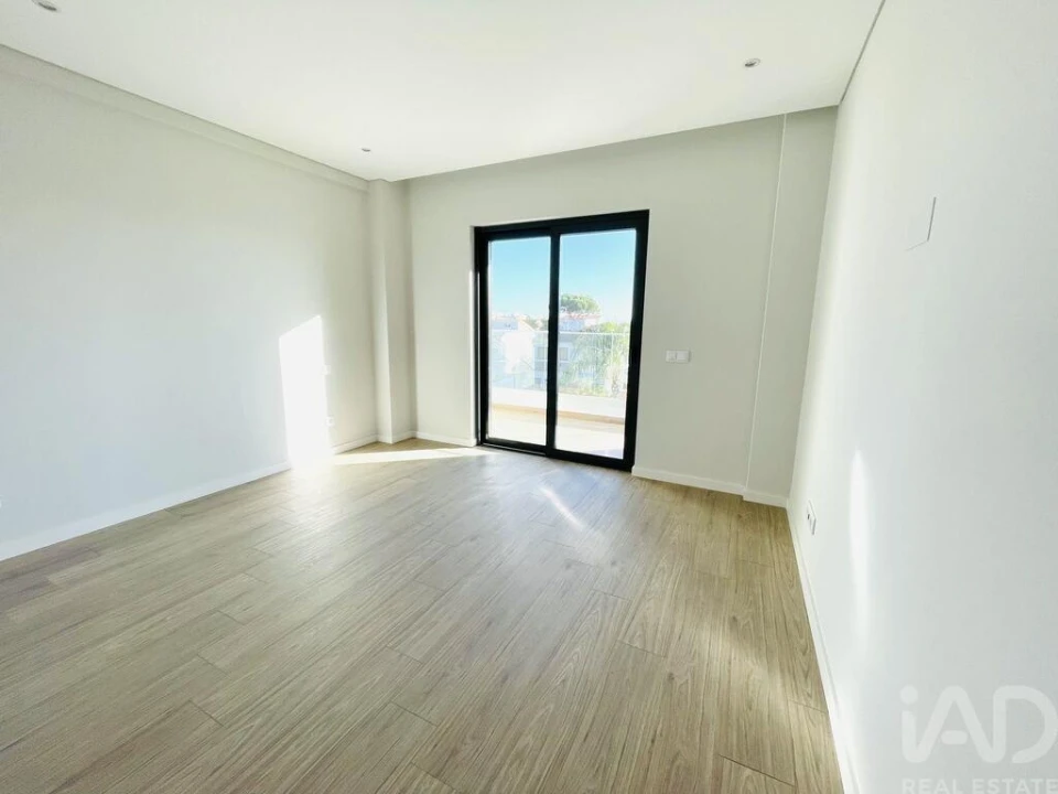 Apartamento T2 para Venda em Montenegro Foto 18