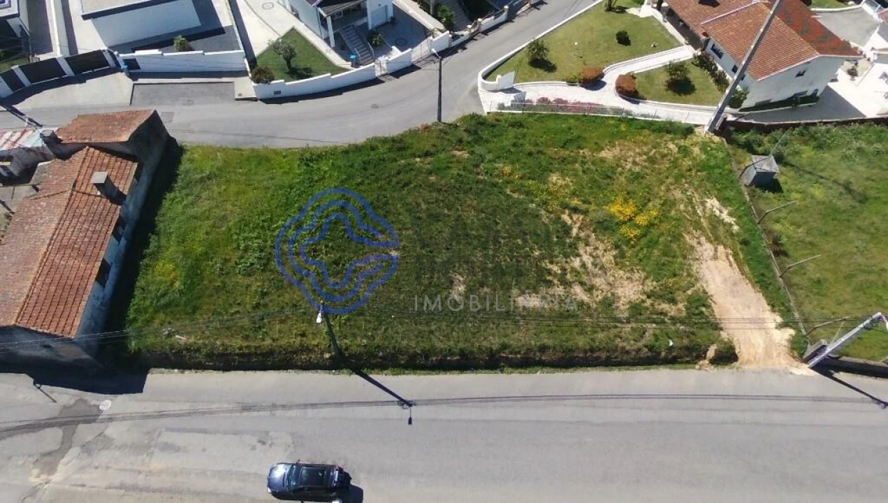 Terreno para Venda em São Miguel do Souto e Mosteirô Foto 4