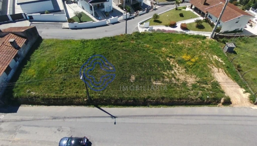Terreno para Venda em São Miguel do Souto e Mosteirô Foto 3