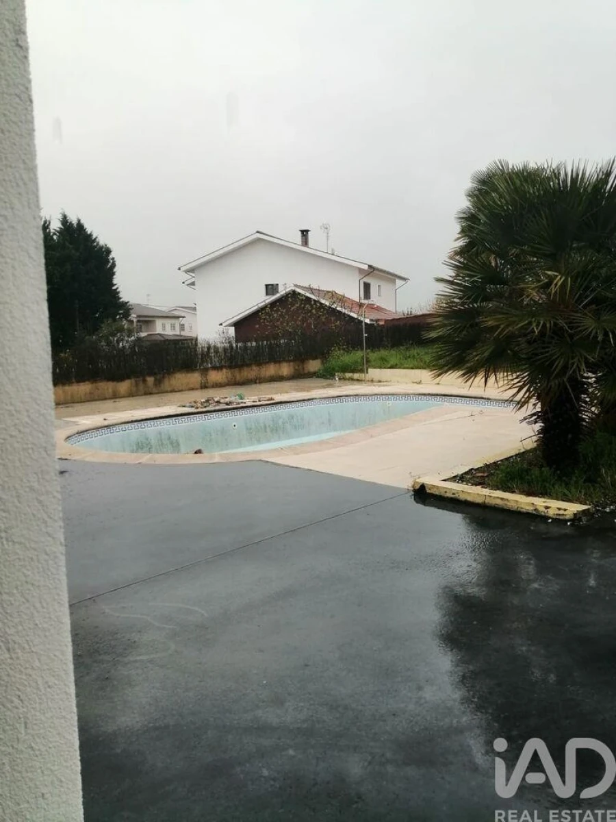 Moradia T4 para Venda em Vale de Anta Foto 17