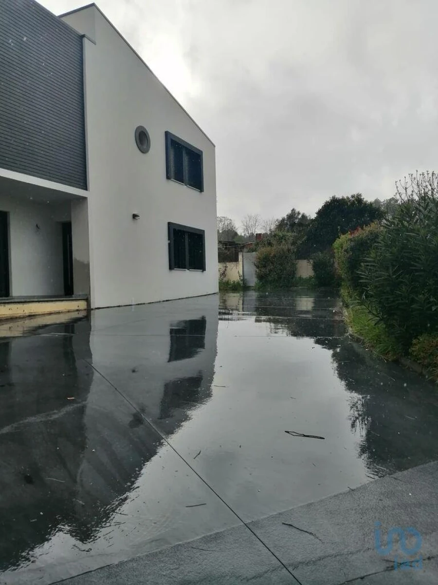 Moradia T4 para Venda em Vale de Anta Foto 12