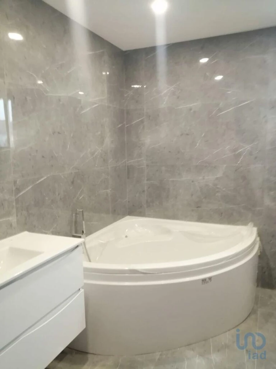 Moradia T4 para Venda em Vale de Anta Foto 14