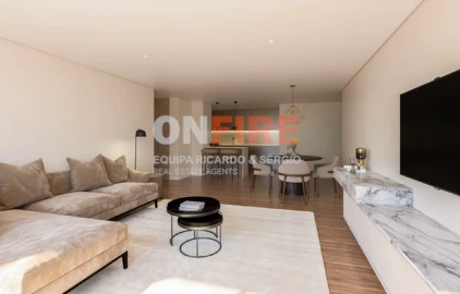 Apartamento T2 para Venda em Funchal (Santa Luzia)