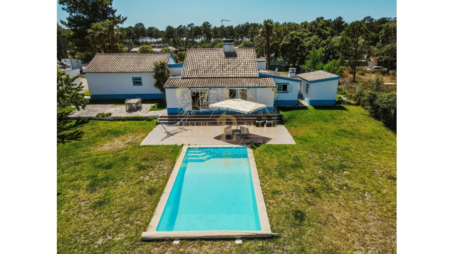 Moradia T4 para Venda em Azeitão (São Lourenço e São Simão)