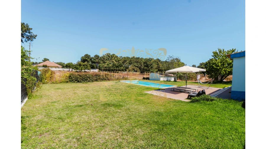 Moradia T4 para Venda em Azeitão (São Lourenço e São Simão) Foto 13