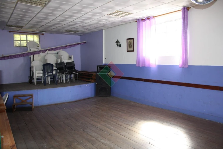 Prédio para Venda em Camarate, Unhos e Apelação Foto 28