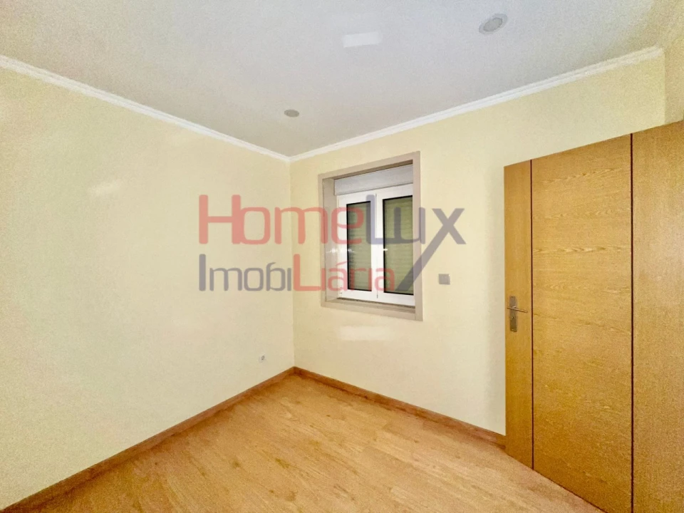 Moradia T2 para Venda em Campanhã Foto 16