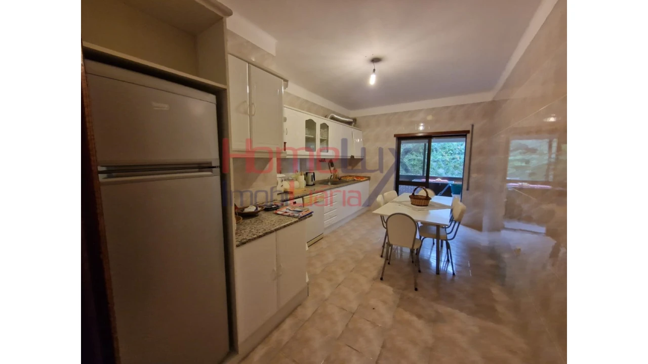 Apartamento T3 para Venda em Castro Daire Foto 7