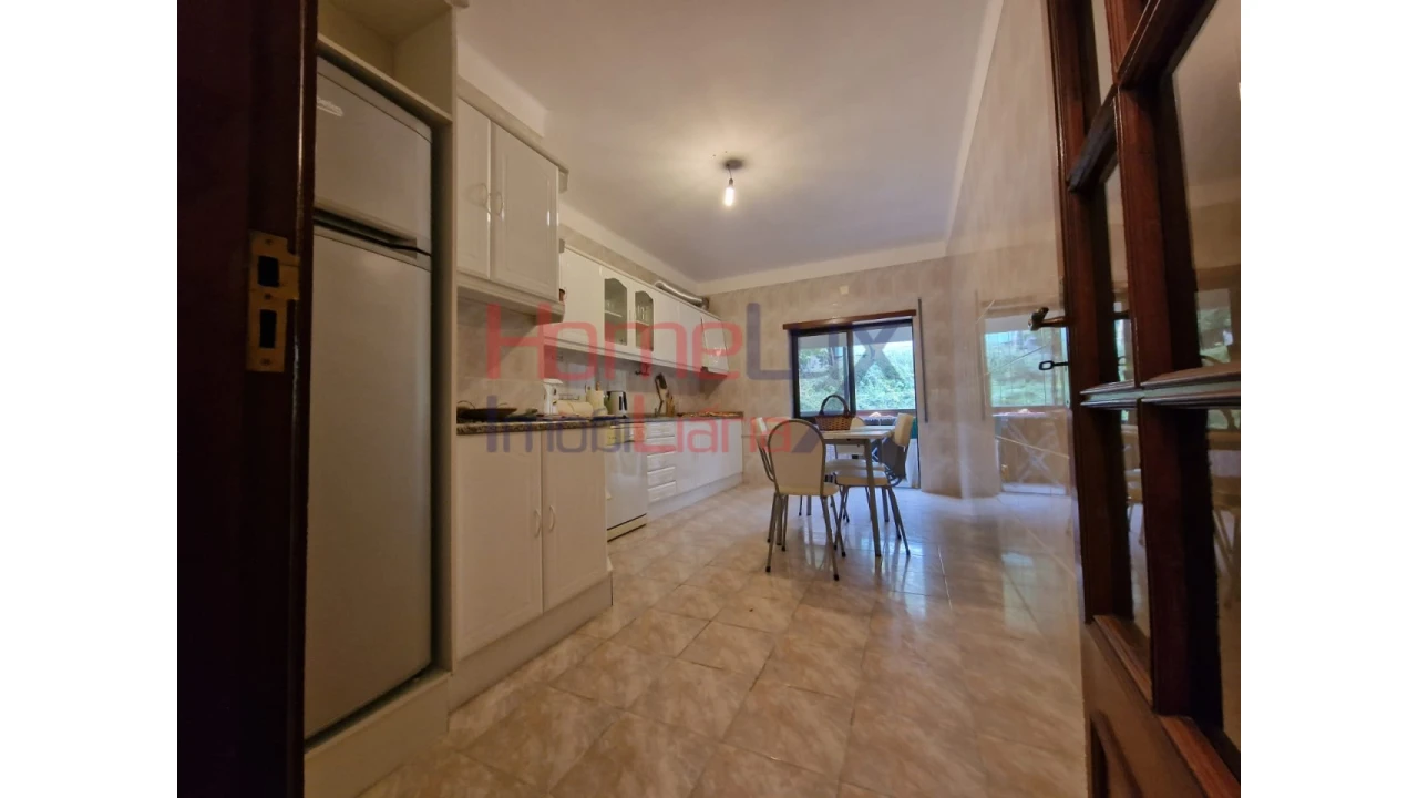 Apartamento T3 para Venda em Castro Daire Foto 8