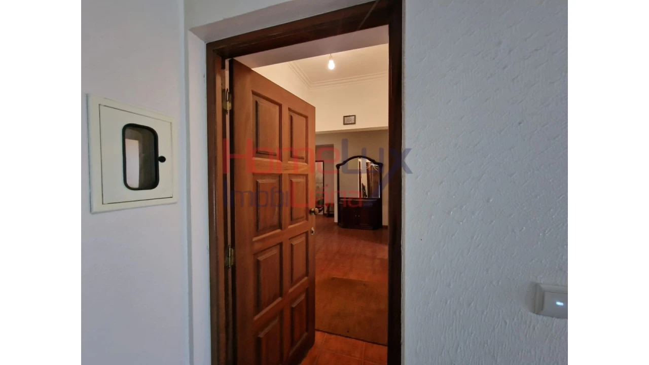 Apartamento T3 para Venda em Castro Daire Foto 11