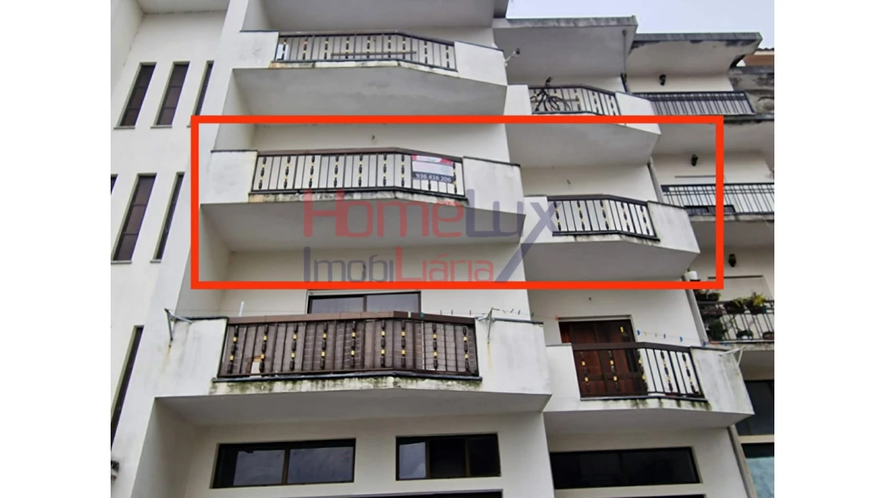 Apartamento T3 para Venda em Castro Daire Foto 3
