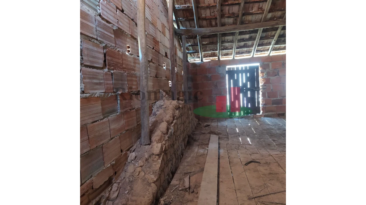 Prédio para Venda em Alcobertas Foto 1