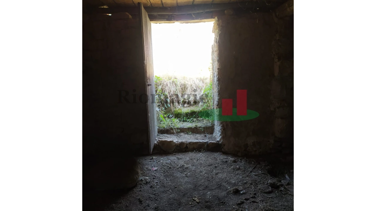 Prédio para Venda em Alcobertas Foto 11