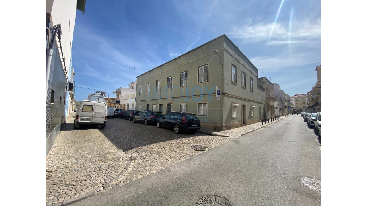 Moradia T2 para Venda em Vila Real de Santo Antonio Foto 1