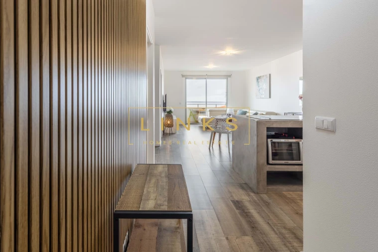 Apartamento T2 para Venda em Porto Santo Foto 4