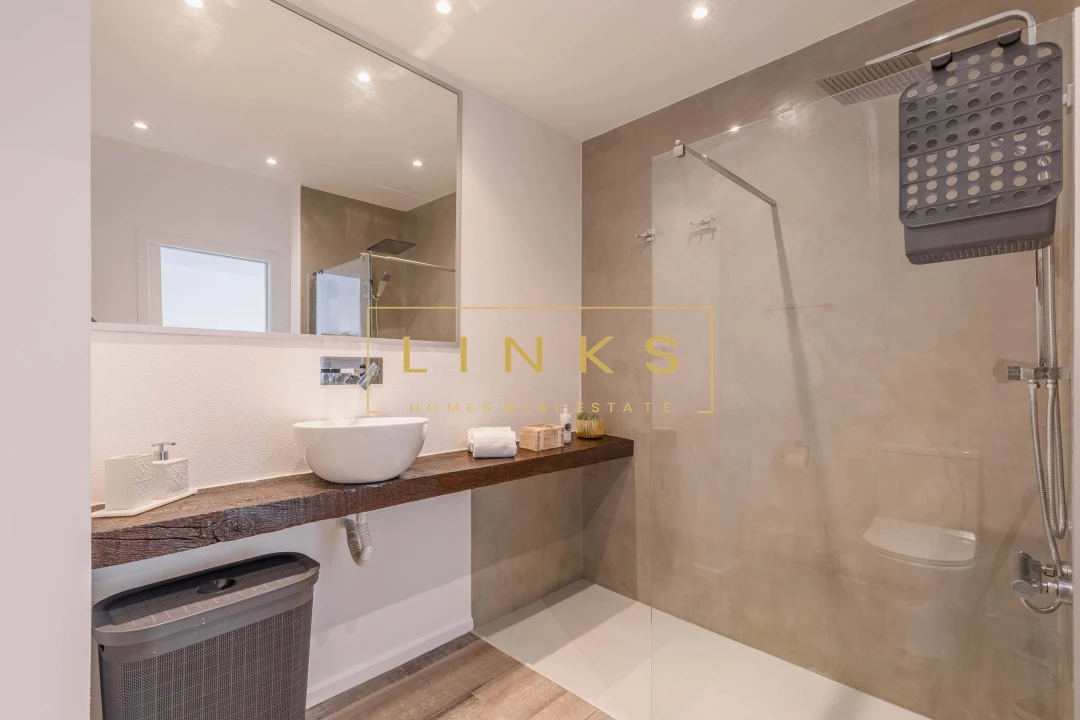 Apartamento T2 para Venda em Porto Santo Foto 15