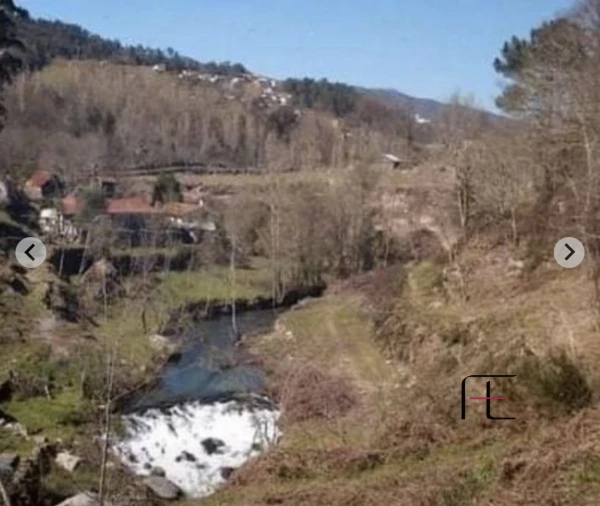 Terreno para Venda em Campelo e Ovil Foto 2