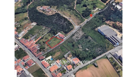 Terreno para Venda em Serzedo e Perosinho