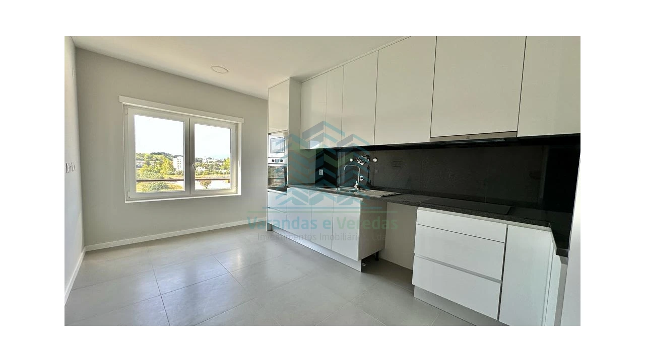 Apartamento T3 para Venda em Torres Novas (Santa Maria, Salvador e Santiago) Foto 2