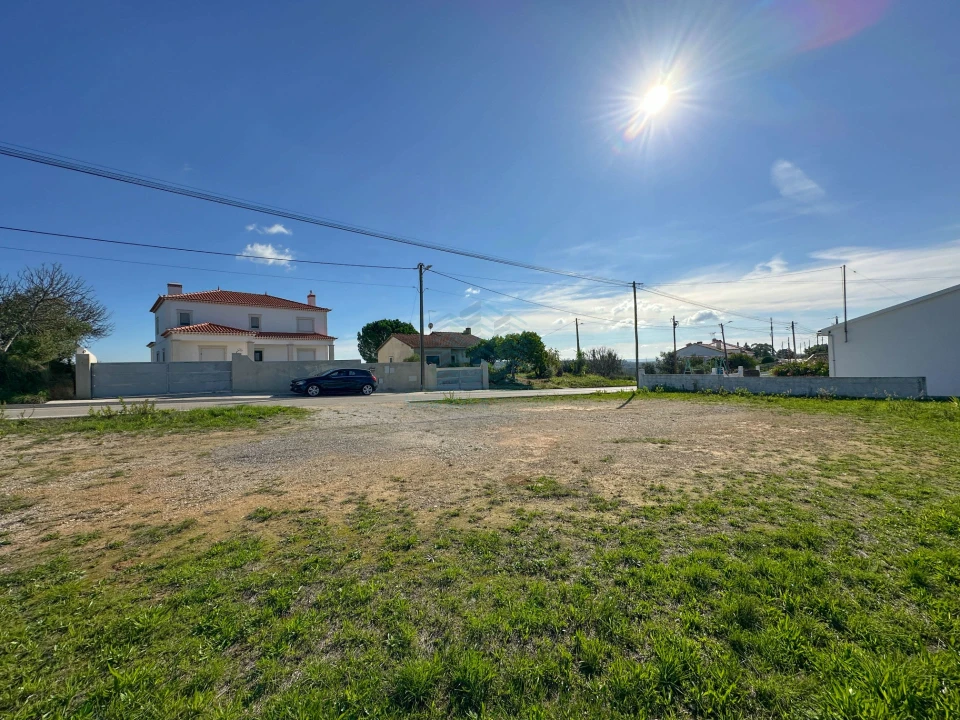 Terreno Misto para Venda em Brogueira, Parceiros de Igreja e Alcorochel Foto 18