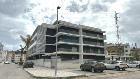 Apartamento T4 para Venda em Nossa Sra de Fatima