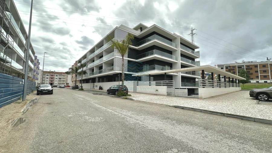 Apartamento T4 para Venda em Nossa Sra de Fatima Foto 4