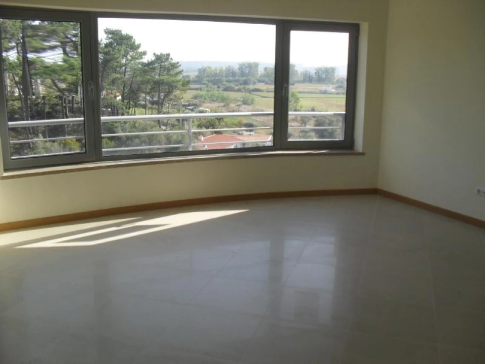 Apartamento T2 para Arrendamento em Montemor-O-Velho e Gatões Foto 1