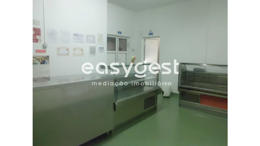 Armazém para Venda em Serpa (Salvador e Santa Maria) Foto 10