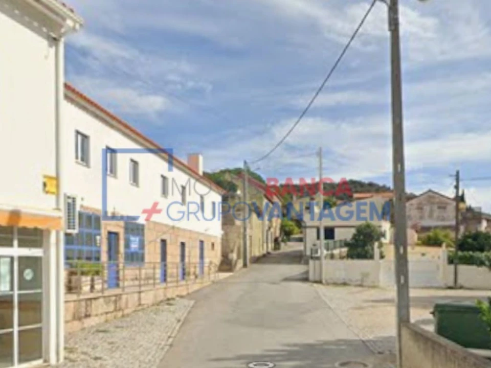 Loja para Venda em Vila Nova de Foz Côa Foto 4