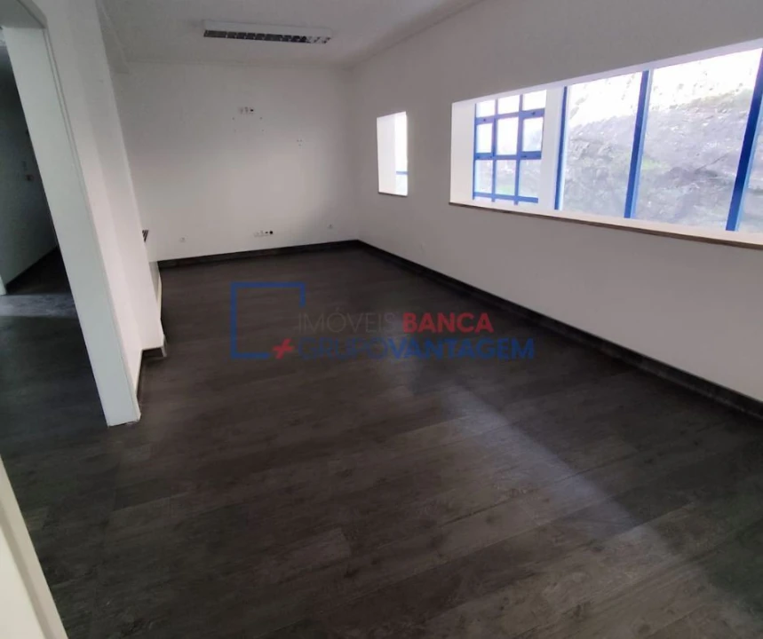 Loja para Venda em Vila Nova de Foz Côa Foto 8