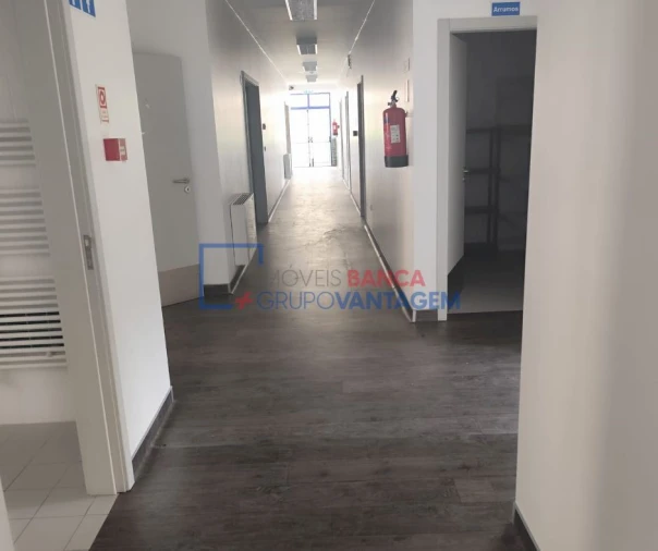 Loja para Venda em Vila Nova de Foz Côa Foto 21