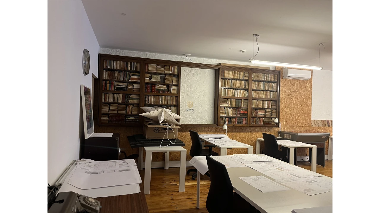 Escritório para Arrendamento em Cedofeita, Santo Ildefonso, Sé, Miragaia, São Nicolau e Vitória Foto 10