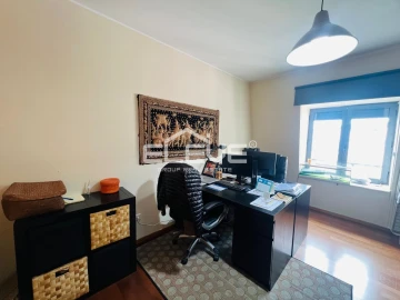 Apartamento T4 para Venda em Oliveira do Douro