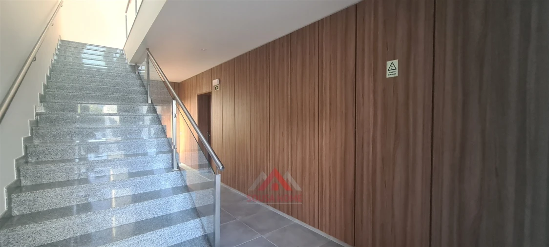 Apartamento T3 para Venda em Leiria, Pousos, Barreira e Cortes Foto 12