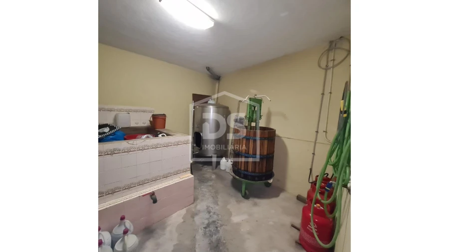 Moradia T3 para Venda em Aricera e Goujoim Foto 12