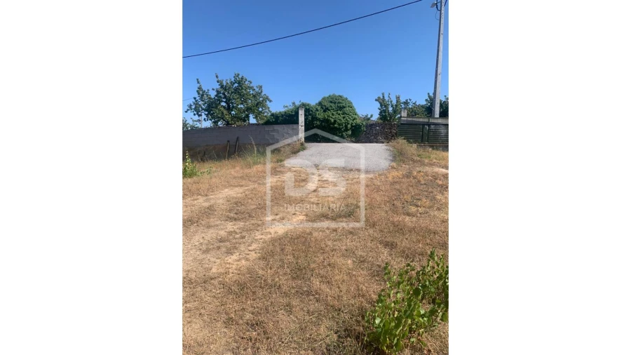 Terreno para Venda em Varzea de Abrunhais Foto 7