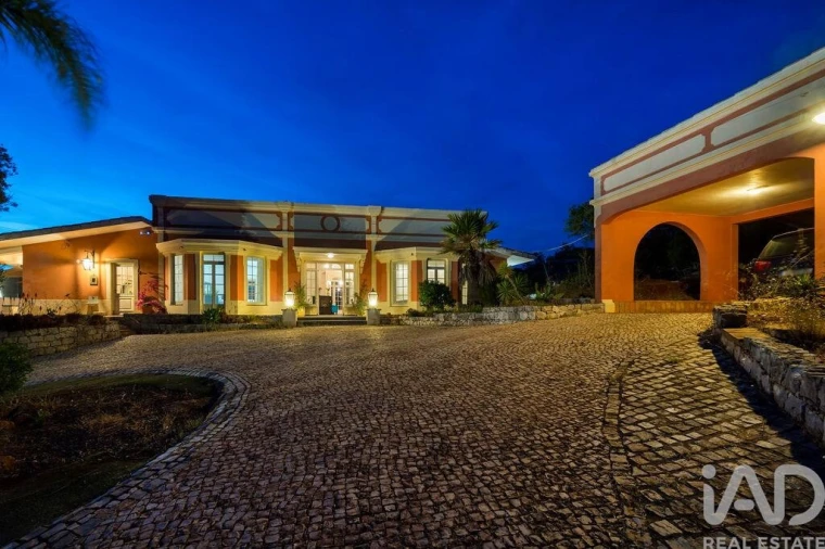 Moradia T5 para Venda em Silves Foto 24