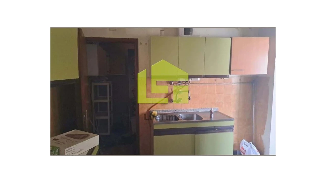 Moradia T4 para Venda em Sé, Santa Maria e Meixedo Foto 3