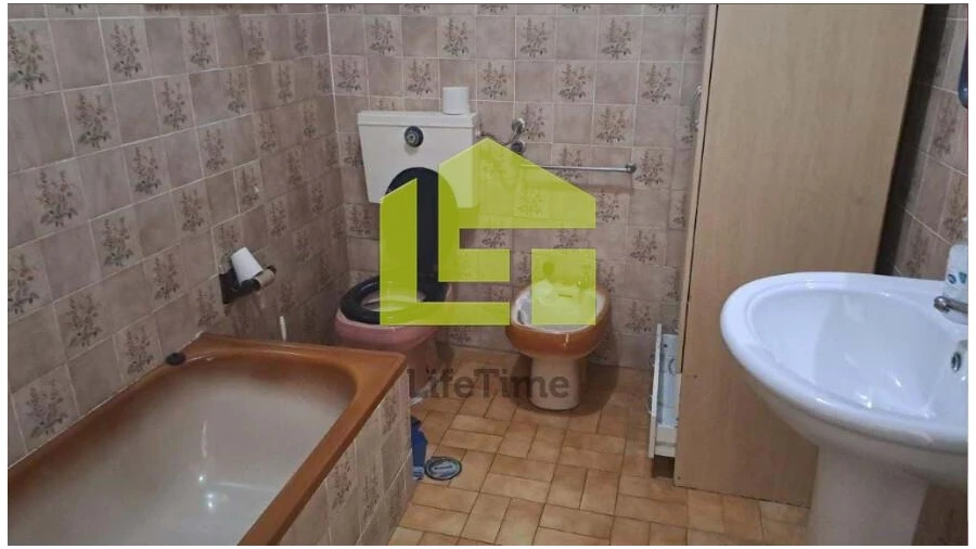 Moradia T4 para Venda em Sé, Santa Maria e Meixedo Foto 5