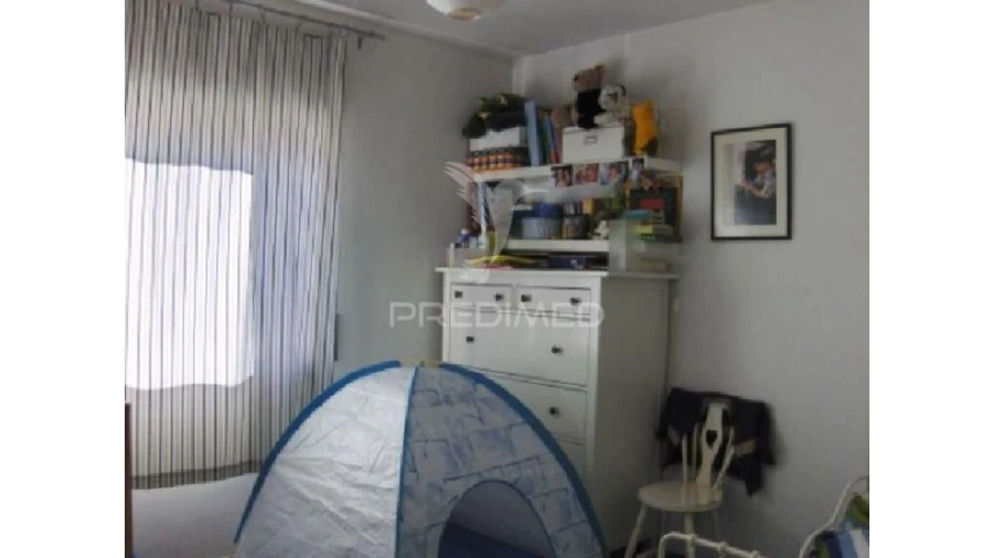 Apartamento T4 para Venda em Águas Livres Foto 5