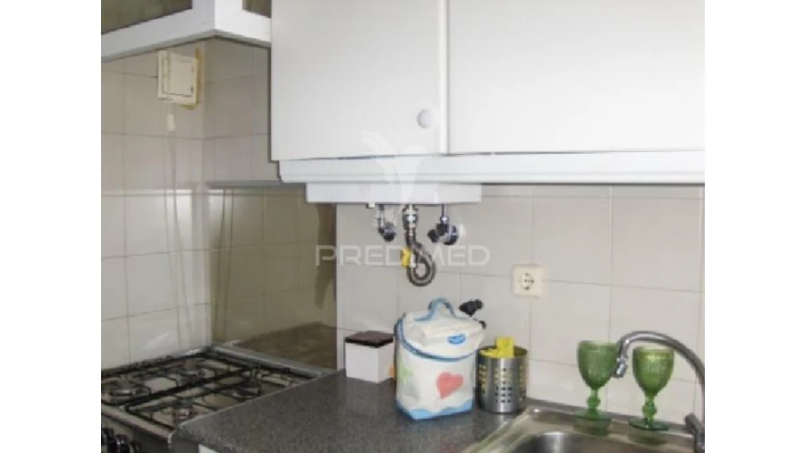 Apartamento T4 para Venda em Águas Livres Foto 8
