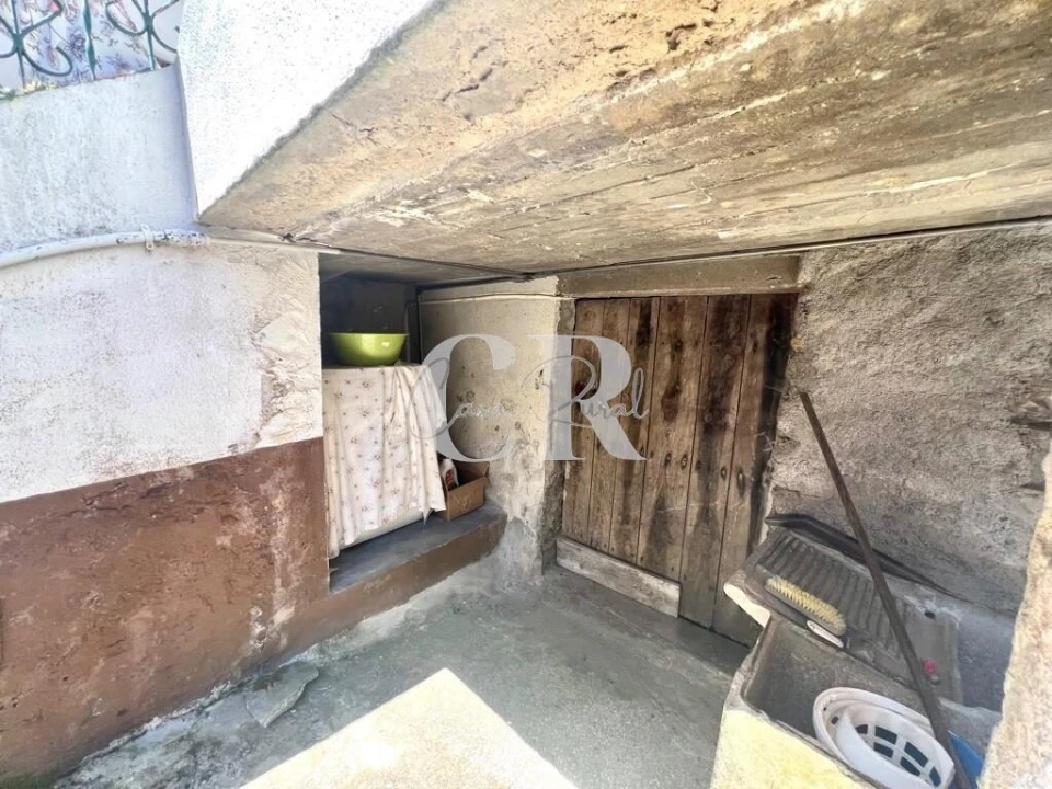 Moradia T2 para Venda em Aguda Foto 34