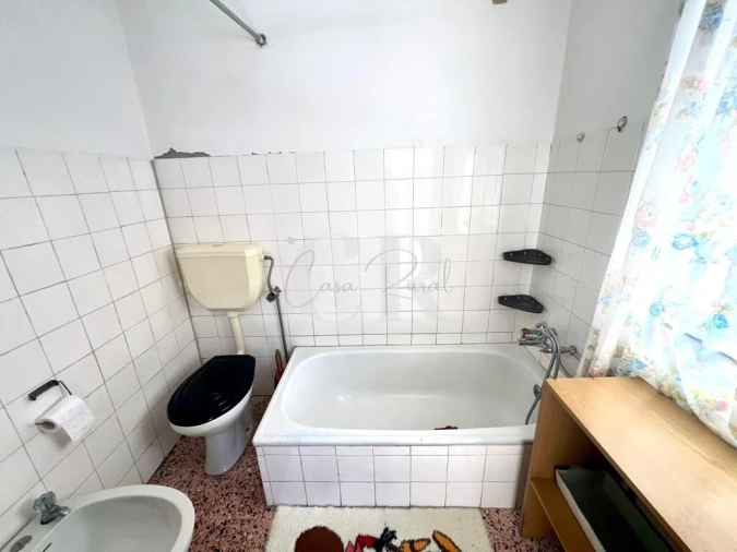 Moradia T2 para Venda em Aguda Foto 29