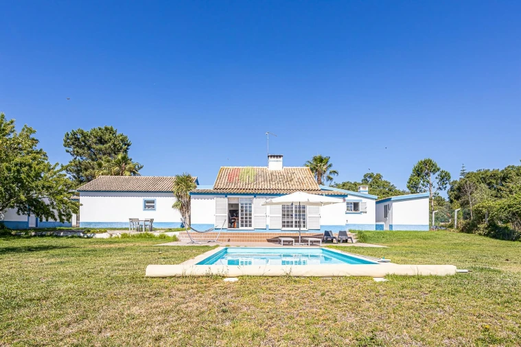 Quinta T4 para Venda em Azeitão (São Lourenço e São Simão) Foto 7