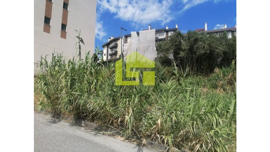 Terreno para Venda em Tavarede Foto 5