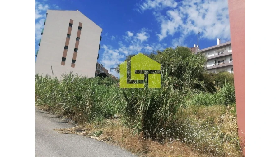 Terreno para Venda em Tavarede Foto 4