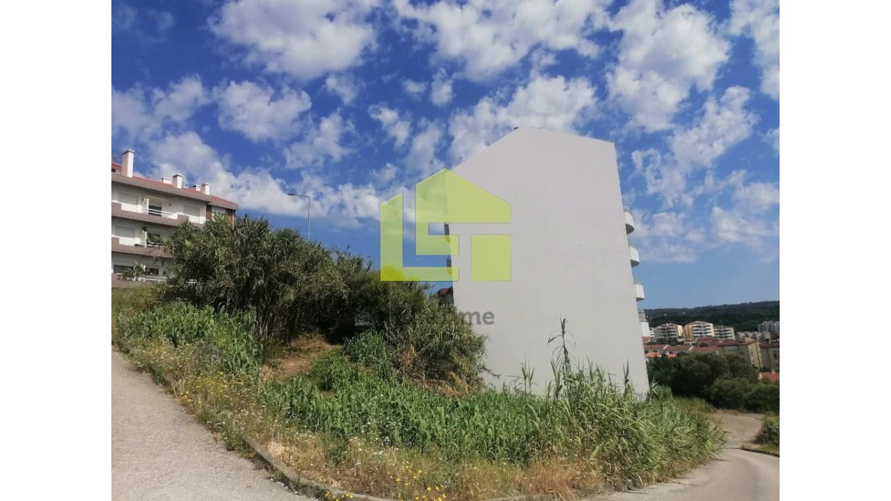 Terreno para Venda em Tavarede Foto 2