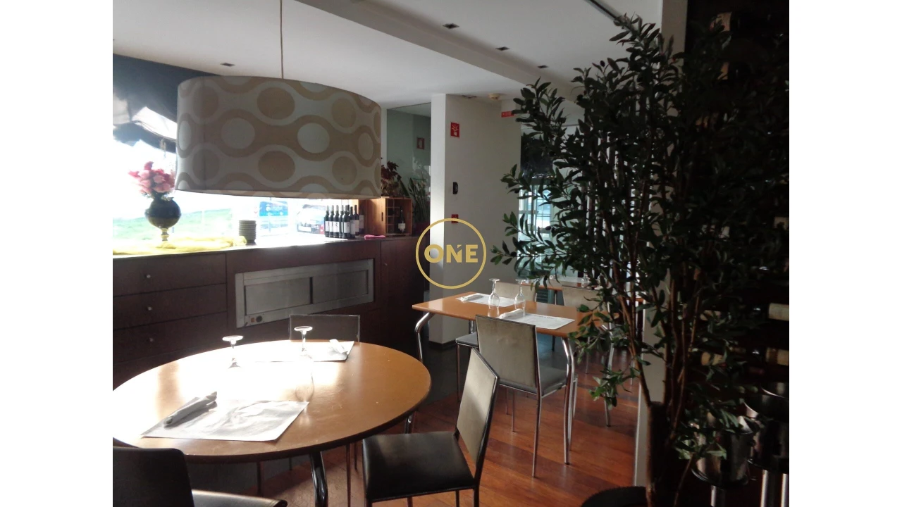 Negócio para Trespasse em Braga (Maximinos, Sé e Cividade) Foto 3